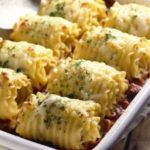 Chicken and Cheese Lasagna Roll-Ups