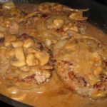 Salisbury Steak With Mushroom And Onion Gravy