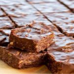 CRUNCHY NO-BAKE CHOCOLATE PEANUT BUTTER BARS