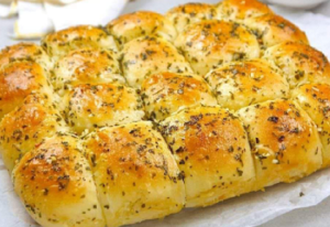Homemade Garlic Buns