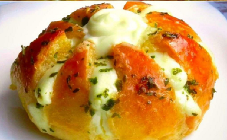 Cream cheese garlic bread