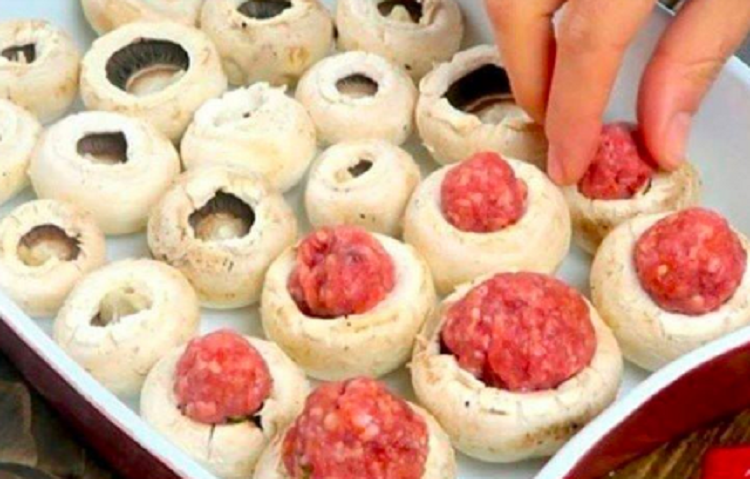 Mushrooms Stuffed with Meatballs