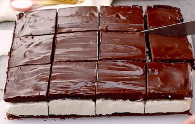 chocolate square cake