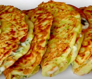 ZUCCHINI PANCAKES
