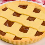 Nutella pie perfect for breakfast
