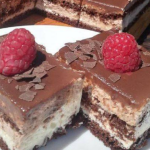 Slices of mascarpone with nutella