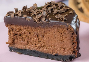 CHOCOLATE CHEESECAKE