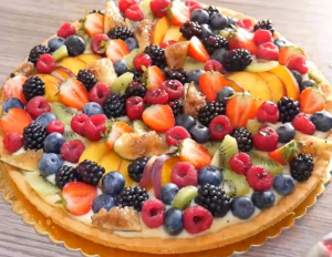 FRUIT CREAMY PIE