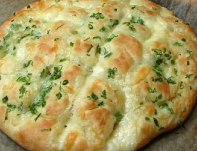 Garlic and Mozzarella Bread