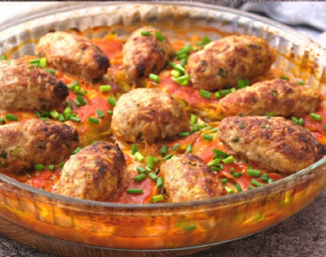 Baked cabbage with meatballs