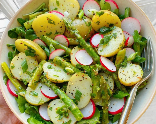 SPRING POTATO SALAD