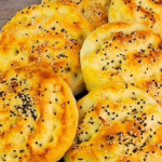 Soft Bread With Sesame Seeds