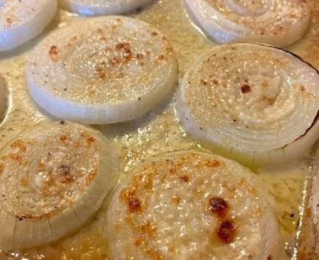 ROASTED PARMESAN CREAMED ONIONS