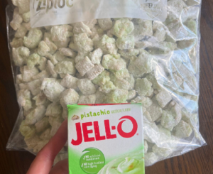 Pistachio Puppy Chow