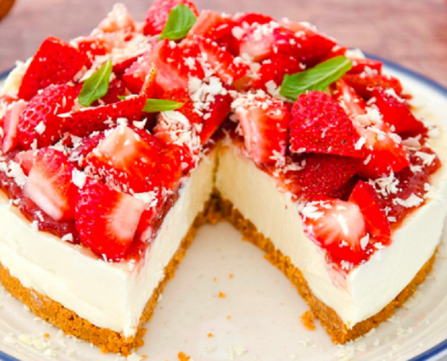 Strawberry and white chocolate cheesecake