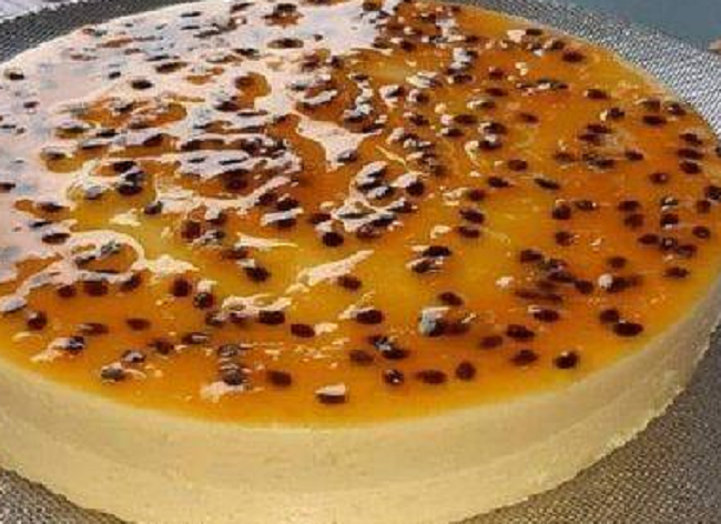 PASSION FRUIT CHEESECAKE